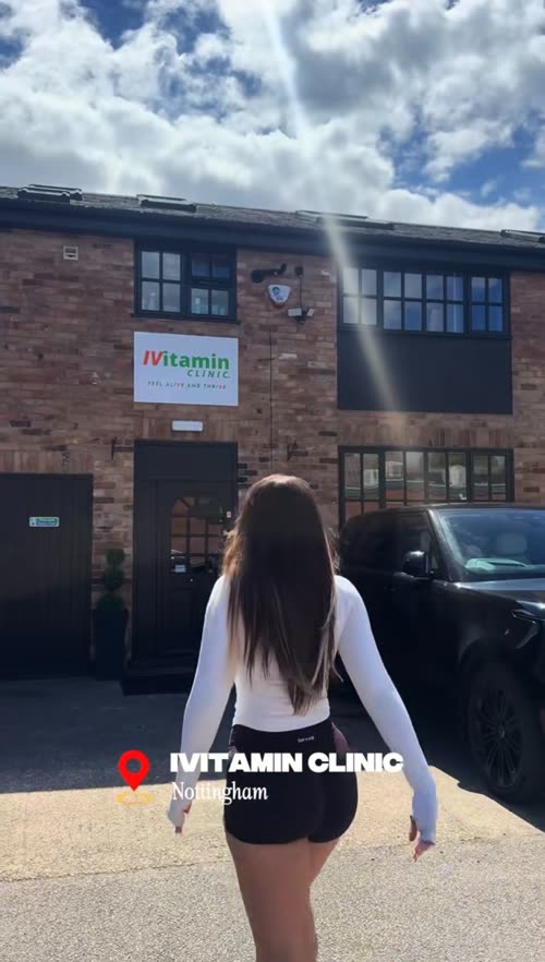 Creator arriving at IVitamin Clinic Nottingham